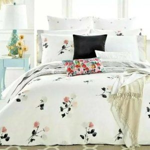 KATE SPADE Willow Court Floral TWIN / TWIN XL Comforter Set (includes sham)